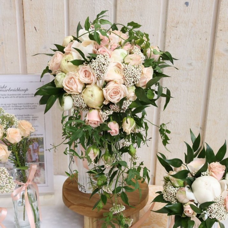 skandinaviskt-sumarbrudkaup-g