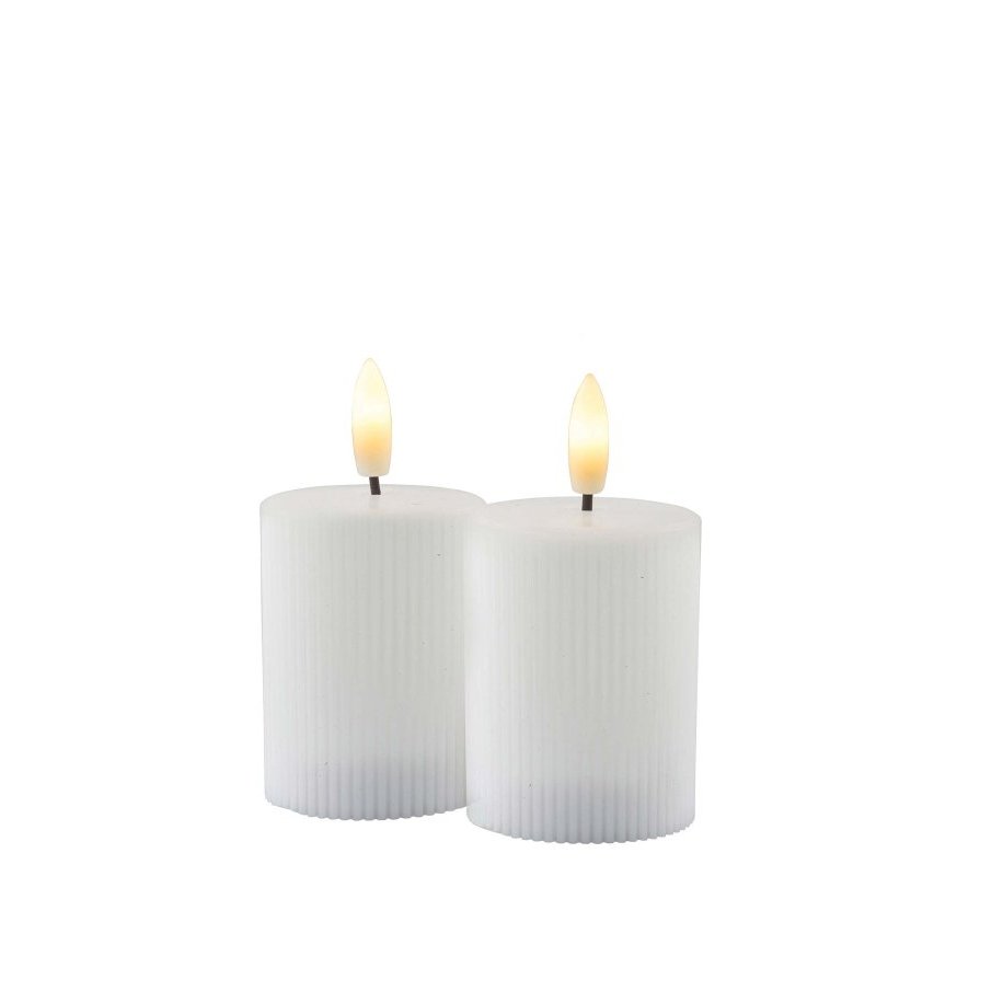 Smilla riffluð kerti frá Sirius, hleðslu 2stk - hvít
