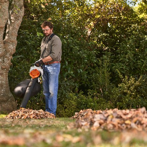 Laufblásari og suga SHA 56