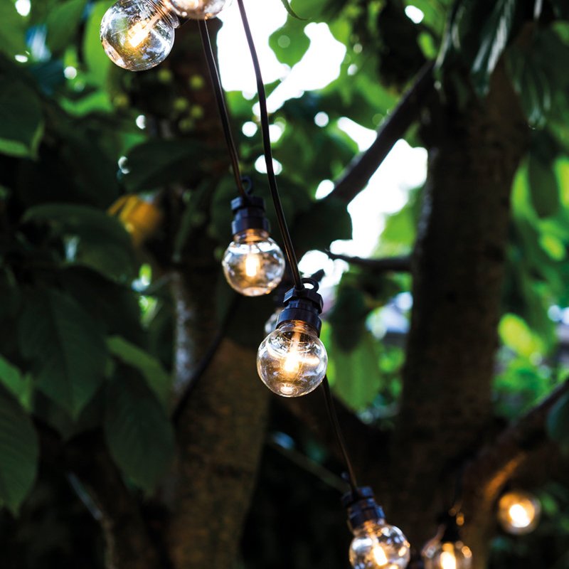 Lucas 10 ljósa sería, startset, svört snúra - hvít ljós