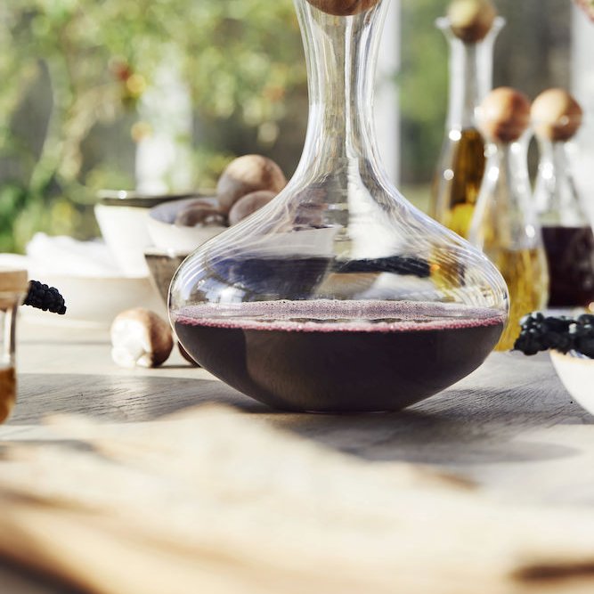 Sagaform karafla með eikarkúlu