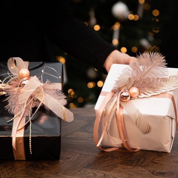 Gjafapappír frá Det gamle apotek - svartur