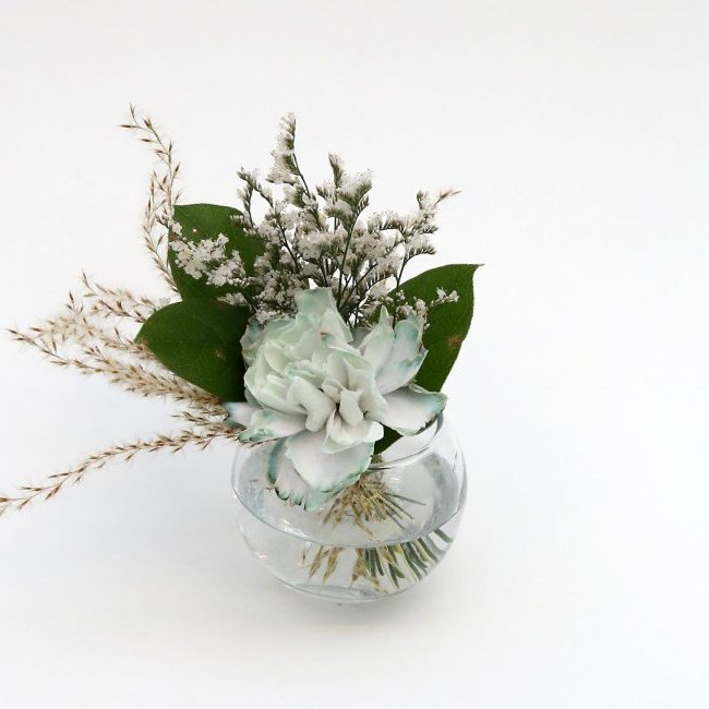 Litlar blómaskreytingar