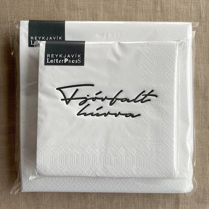 Hvítar servíettur, Fjórfalt húrra - svart letur