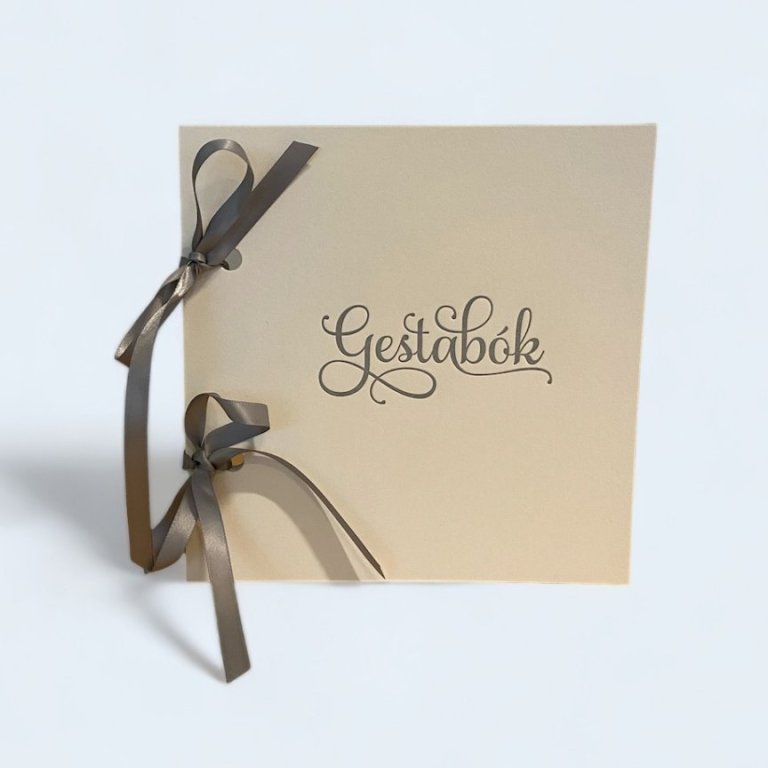 Gestabók - hvít með silfur letri