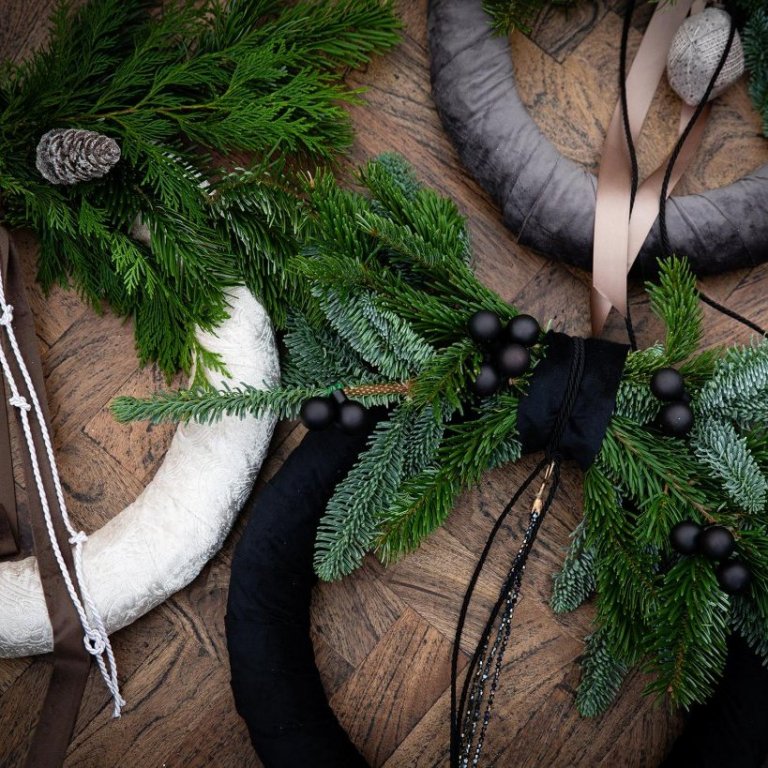 Lærðu að vefja flaueliskrans - myndband