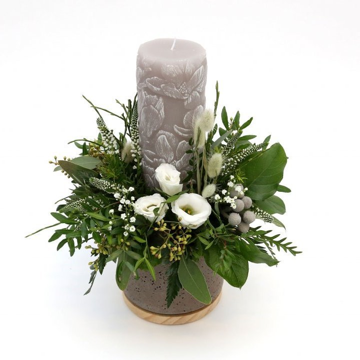 Fermingarskreyting í gráum potti