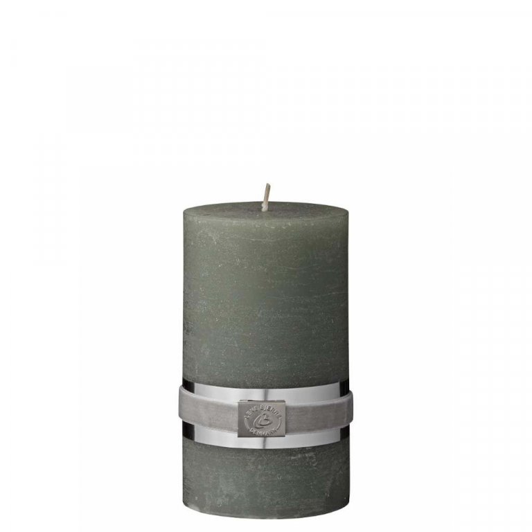 Rustic grágrænt kerti frá Lene Bjerre